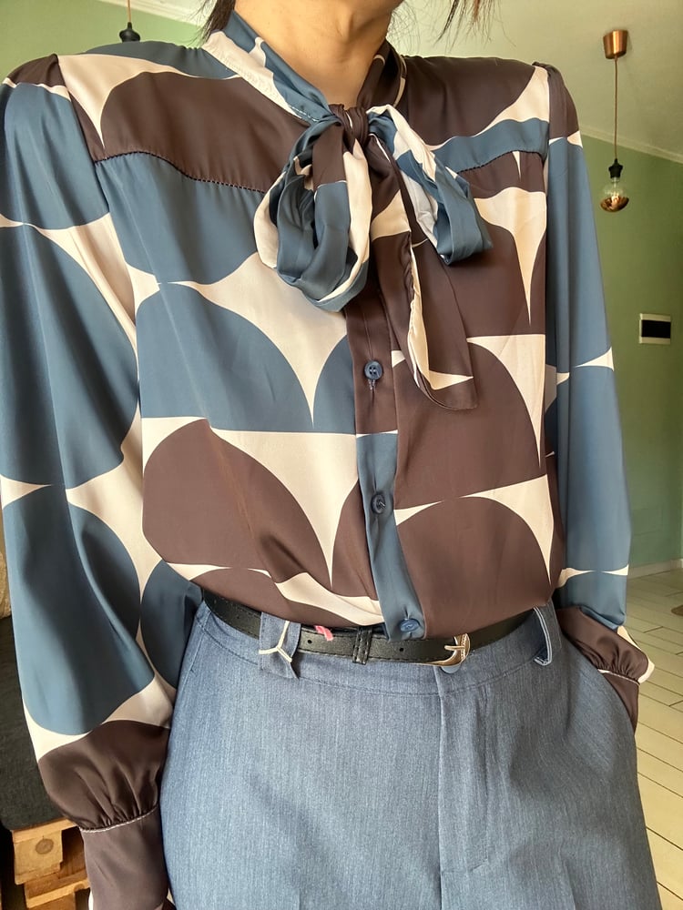 Camicia con fiocco